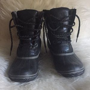 Sorel Black Rain/Snow Boots